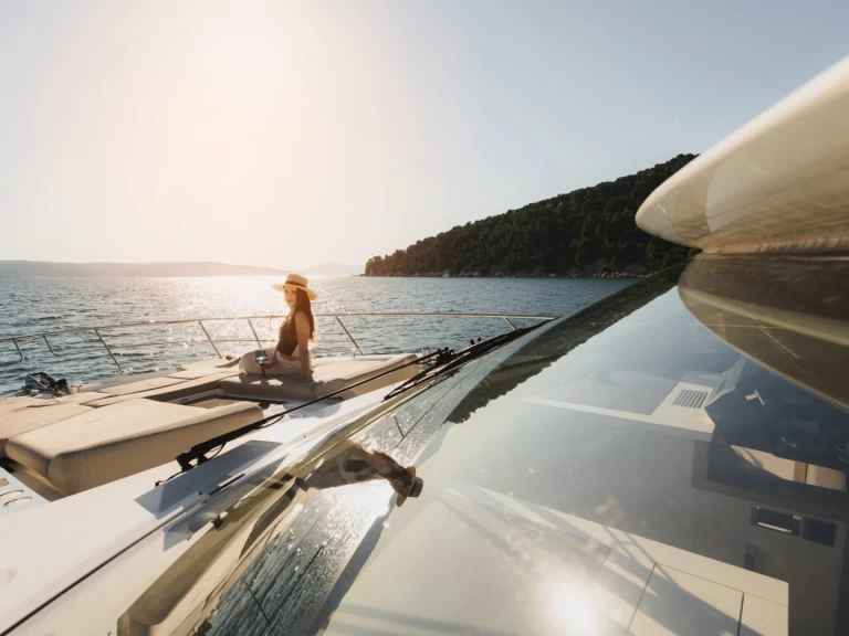 Alquiler Yate de lujo Jeanneau con o sin  título de navegación