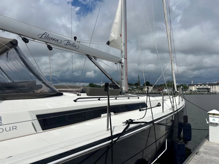 Alquiler Velero Dufour con o sin  título de navegación