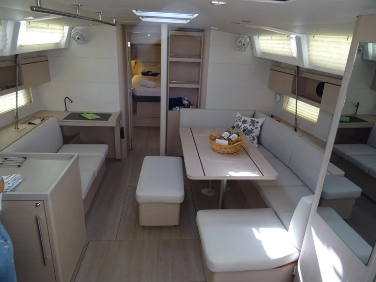 Alquiler Velero en Álimos - Bénéteau Oceanis 46.1