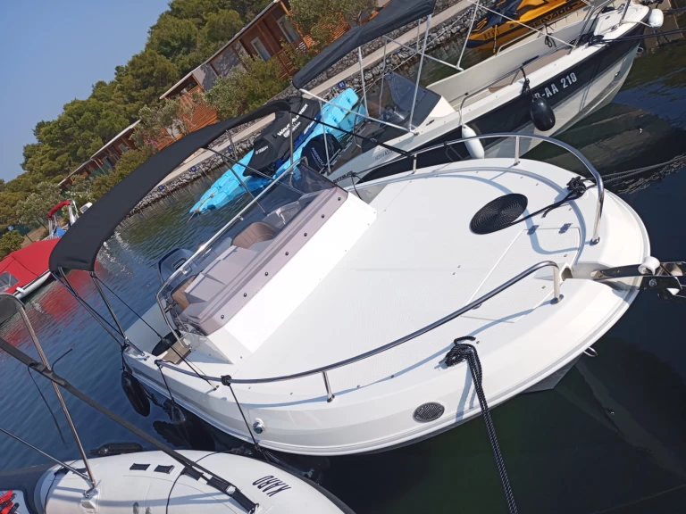 Alquiler de Atlantic Sun Cruiser 630 en Šibenik