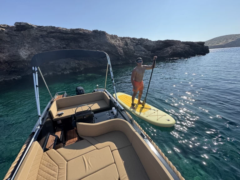 Alquiler Lancha en Sant Antoni de Portmany - Silent Yachts 525