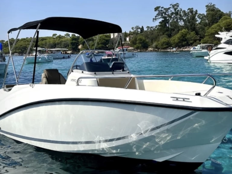 Alquiler de embarcaciones Quicksilver Activ 555 Open enPalavas-les-Flots en Samboat