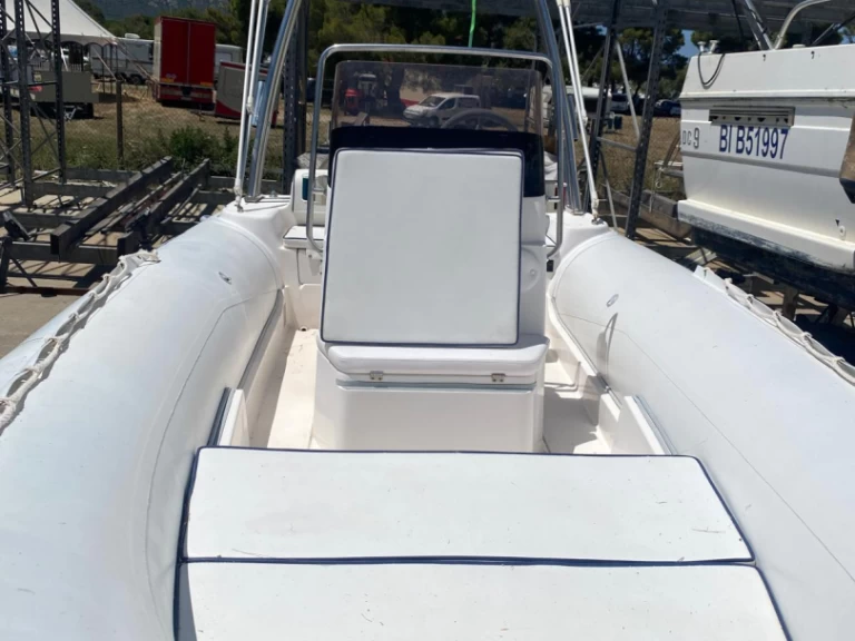 Selva Evolution D.600 de alquiler a Saint-Florent