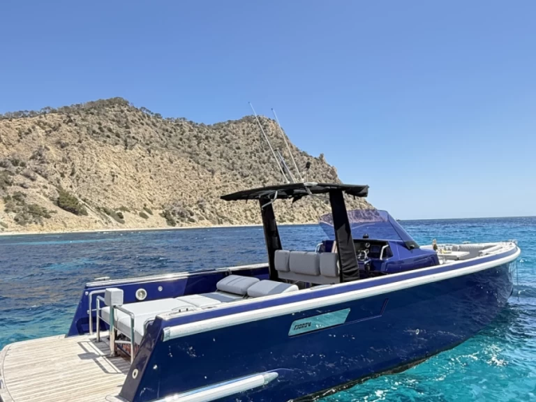 Alquiler de Fjord Fjord 36 Open en Ibiza Magna