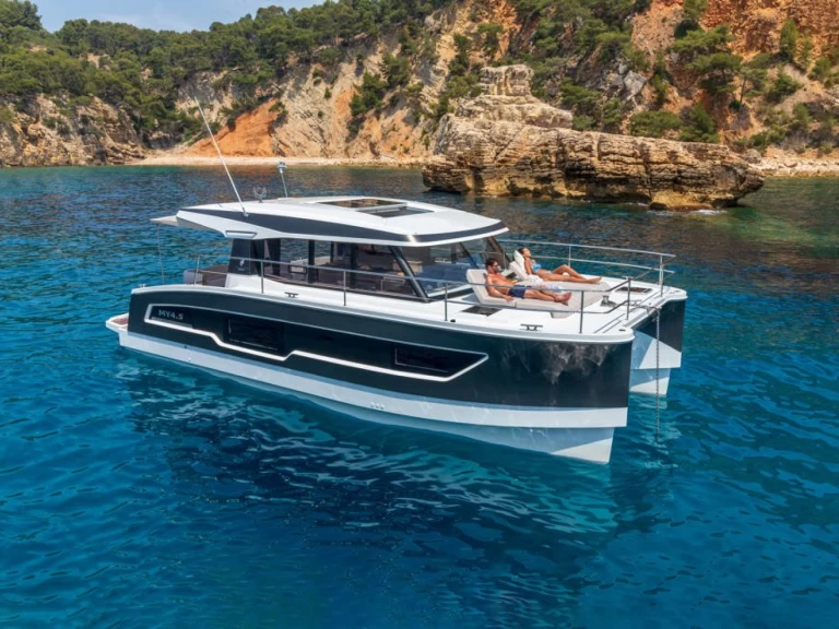 Alquiler de embarcaciones Fountaine Pajot Fountaine Pajot MY4.S enLa Rochelle en Samboat
