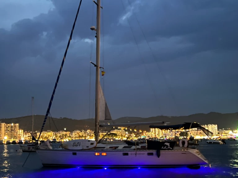 Alquiler Velero Jeanneau con o sin  título de navegación