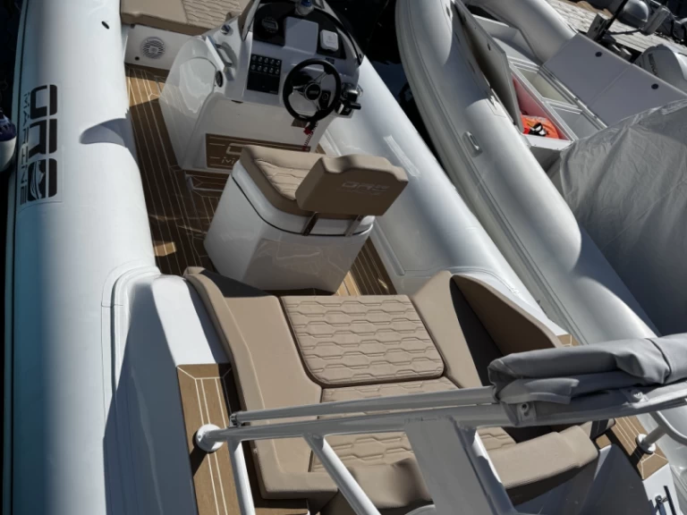 Oromarine Oromarine S-78 de alquiler a Nápoles