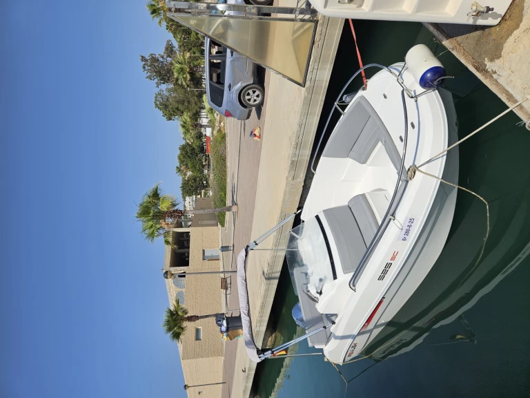 Alquiler Roda de Barà - Remus 525 SC en SamBoat