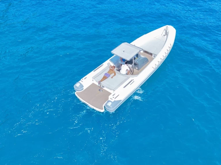 Alquiler Neumática en Lerici - Top Marine Top Marine 1000