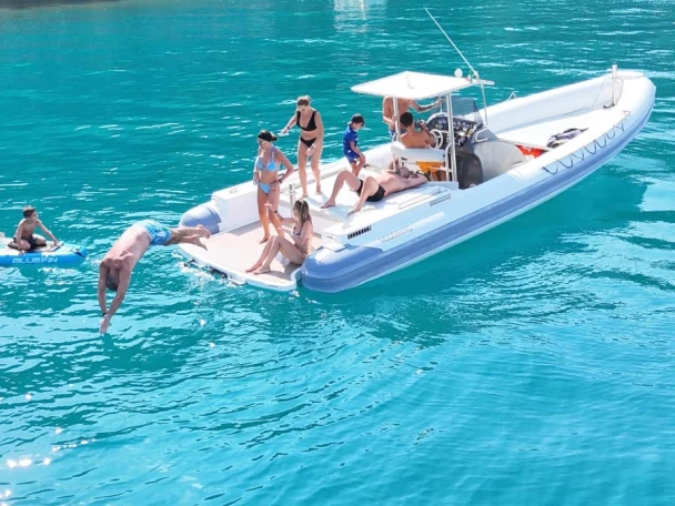 Neumática para alquilar Lerici al mejor precio