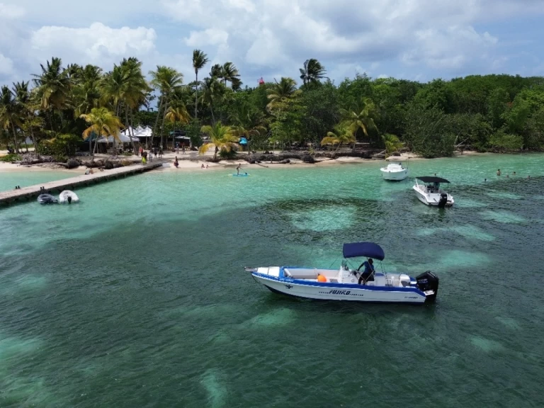 Alquiler de embarcaciones Apex APEX PANGA 25 enLe Gosier en Samboat