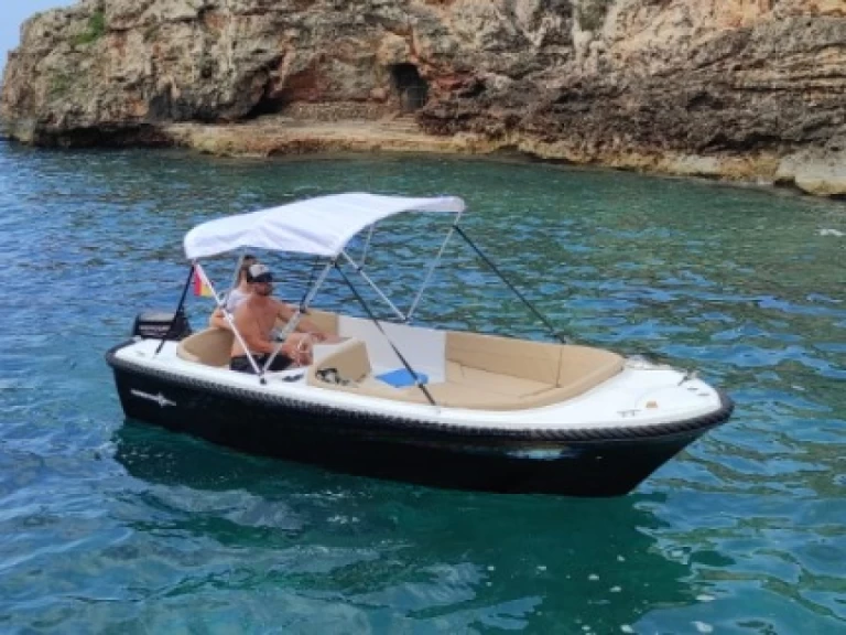 Alquiler de Marion 500 classic en Port de Ciudadella