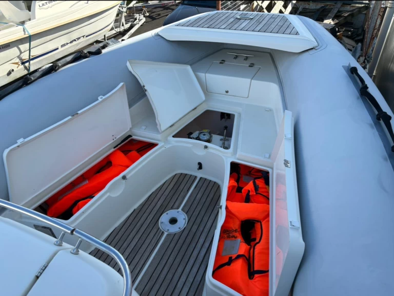 Neumática para alquilar Langrolay-sur-Rance al mejor precio