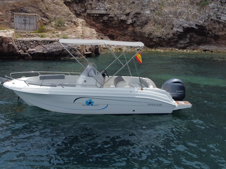 Alquiler de barcos Ibiza (Ciudad) barato de Pacific Craft 625 Open Trendy