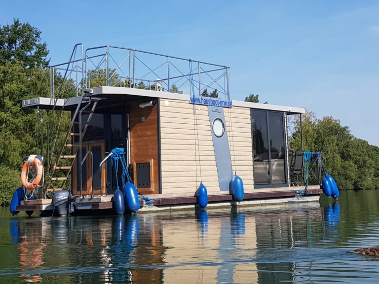 Alquiler de embarcaciones Rivo Campi 300 enBuchholz en Samboat
