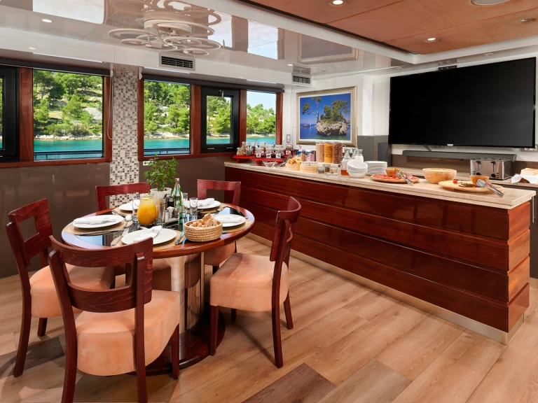 Alquiler Split -  Motoryacht Queen Eleganza en SamBoat