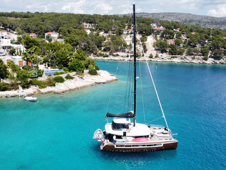 Alquiler de Catamarán, con o sin patrón Lagoon Kaštela