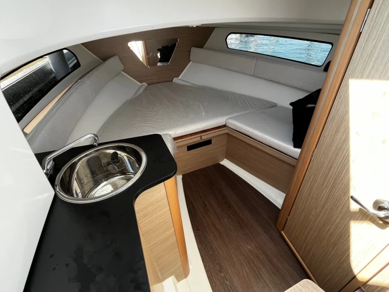 Alquiler Lancha en Port la Forêt - Jeanneau Cap Camarat 7.5 WA