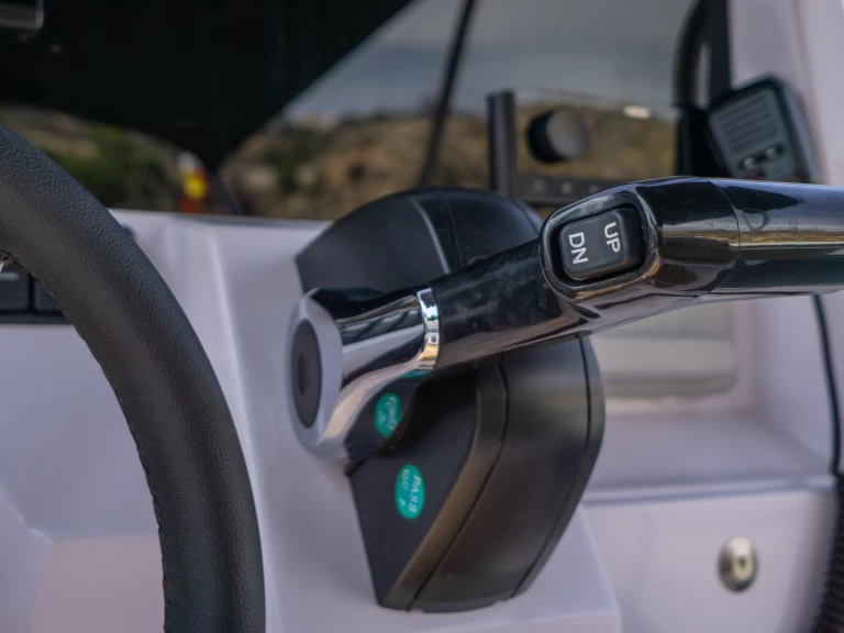 Alquiler Altea - Italboats Predator 700P en SamBoat