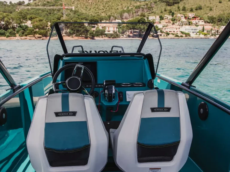 Alquiler Port d'Alcudia - Axopar 22 Jobe Revolve en SamBoat