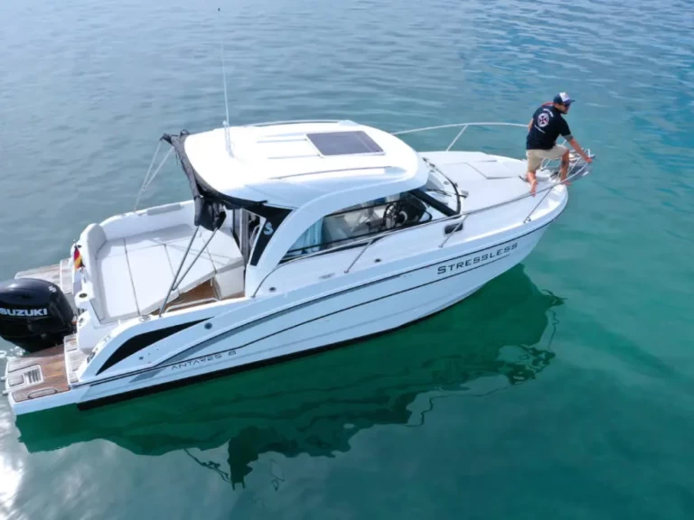 Alquiler Port d'Alcudia - Bénéteau Antares 8 en SamBoat