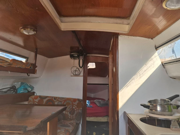 Alquiler de Velero, con o sin patrón Bénéteau Isolella