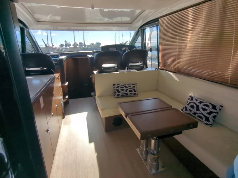 Alquiler de Lancha, con o sin patrón Bavaria Cádiz