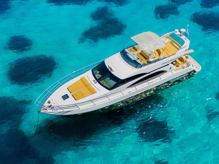 Azimut Azimut 58 de alquiler a Órmos Bay