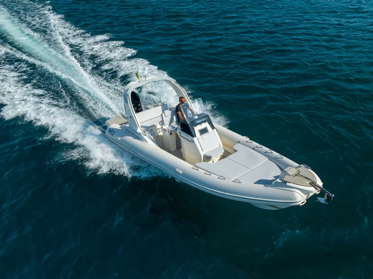 Alquiler de Neumática, con o sin patrón Nuova Jolly Portisco