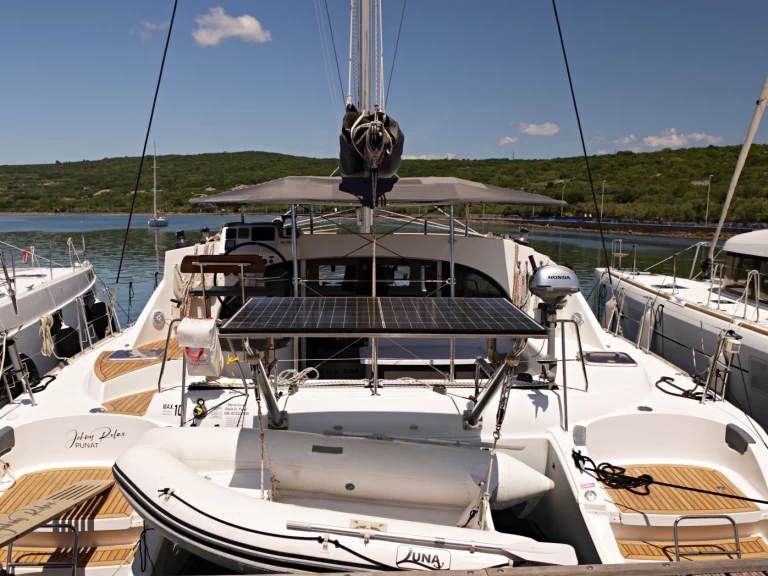 Alquiler de barcos Punat barato de Lagoon 380 S2