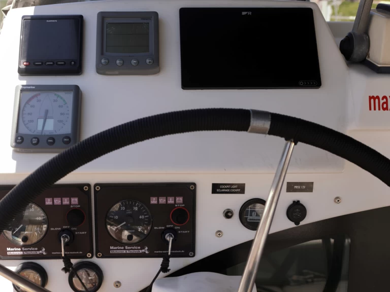 Alquiler de Catamarán, con o sin patrón Lagoon Punat