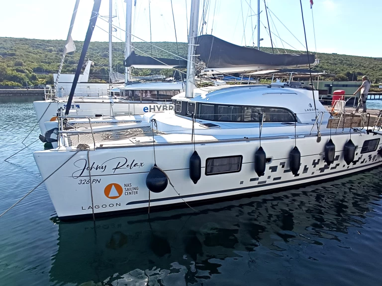 Catamarán para alquilar Punat al mejor precio