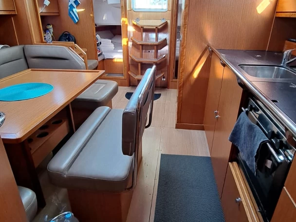Alquiler de embarcaciones Bavaria Cruiser 40 enVolos en Samboat