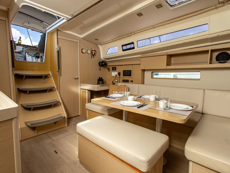 Velero para alquilar Palero al mejor precio