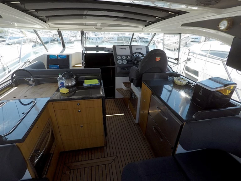 Alquiler Šibenik - Marex Marex 360 CC en SamBoat