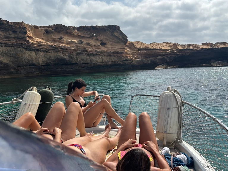 Alquiler de barcos Marina Formentera barato de Cap Camarat 9.0 WA