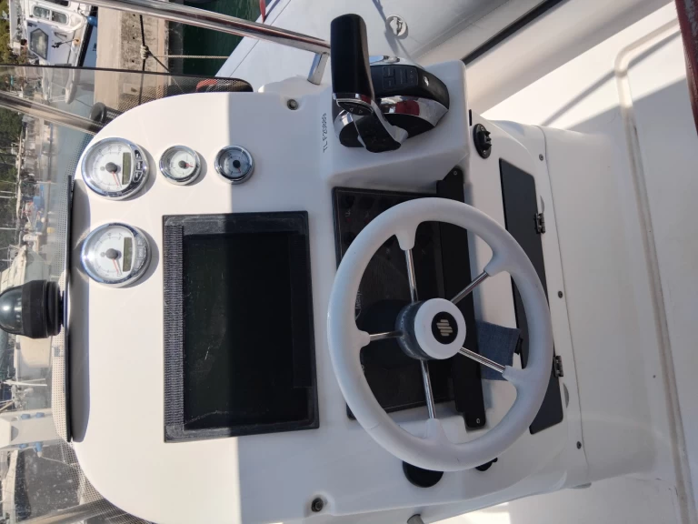 Alquiler Sainte-Maxime - Mar-Co 23 en SamBoat