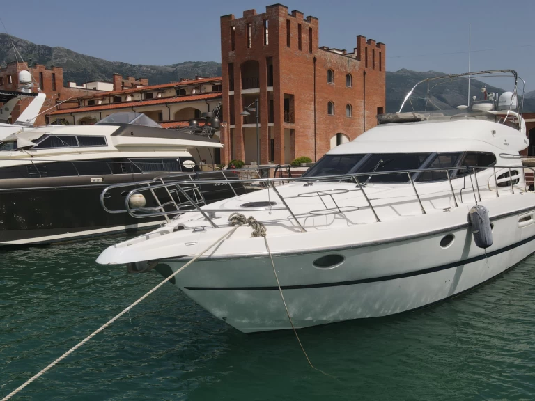 Alquiler Lancha en Himarë - Cranchi Atlantique 48