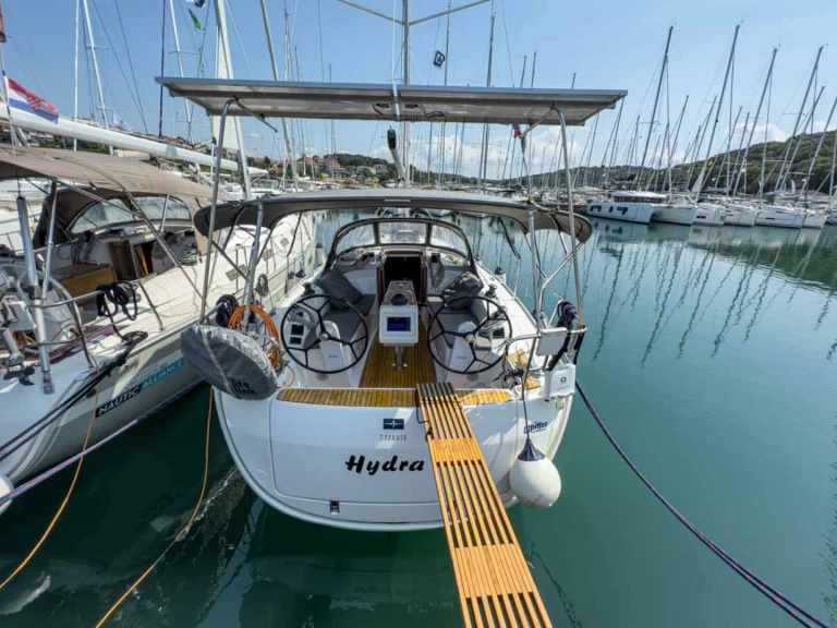 Alquiler de Bavaria Cruiser 34 en Pula