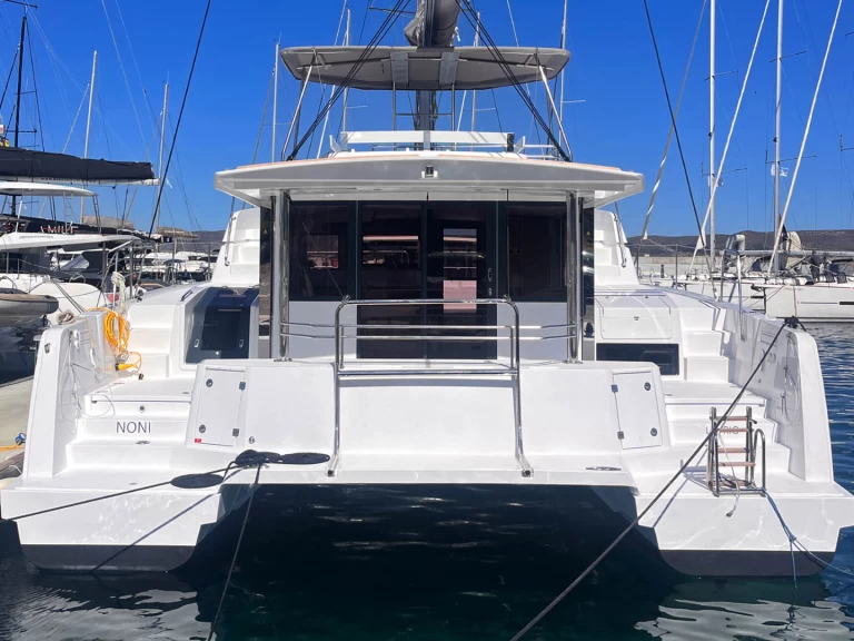 Alquiler de Bali Bali 4.6 (owner's version) en Lávrio