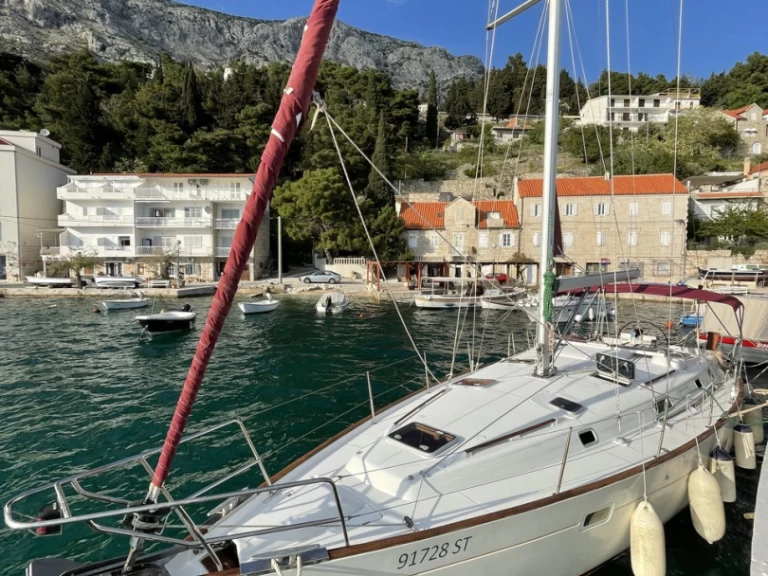Bénéteau Oceanis 411 Celebration de alquiler a Omiš