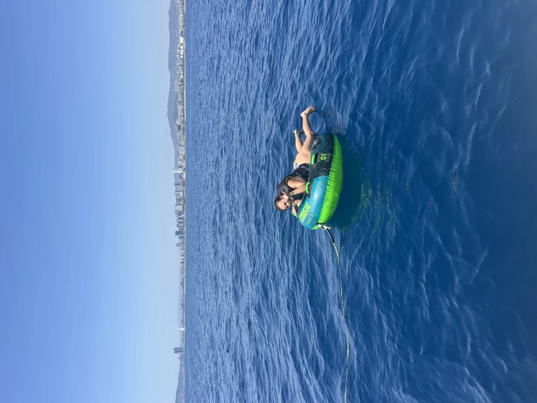 Alquiler de Lancha, con o sin patrón Bénéteau Barcelona