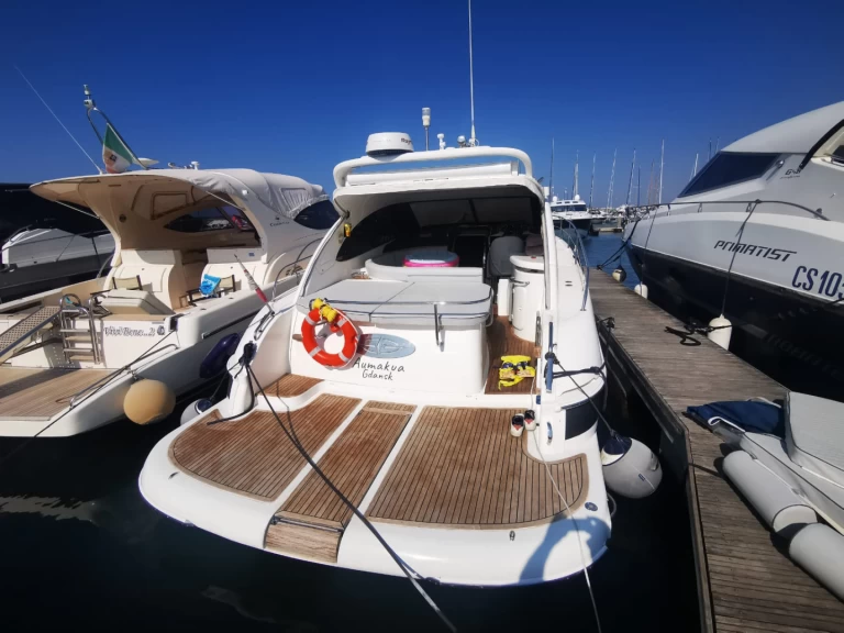 Alquiler Porto di Salerno - Bavaria Bavaria 37 Hard Top en SamBoat