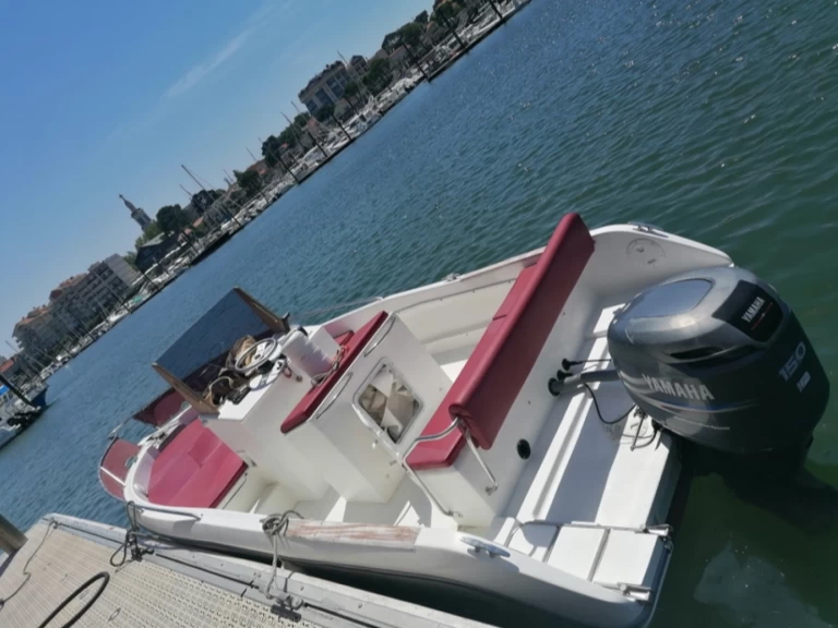 Jeanneau Cap Camarat 675 de alquiler a Lège-Cap-Ferret