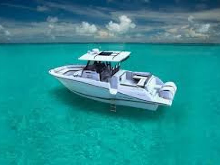 Alquiler de barcos Antibes barato de cap camarat 10.5 CC