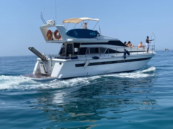 Alquiler de embarcaciones Astondoa Astondoa 50 GL enMarbella en Samboat