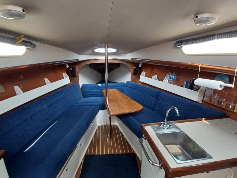 Alquiler de embarcaciones Hunter Hunter 27 Legend enLa Rochelle en Samboat