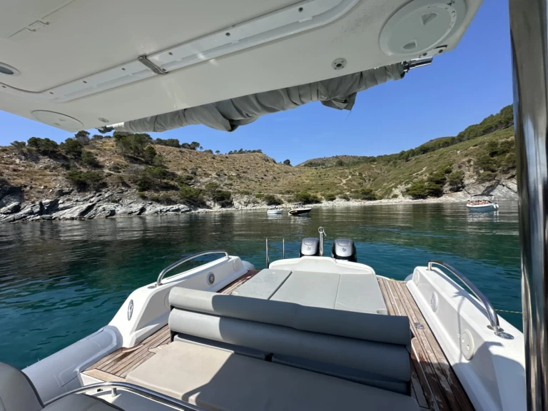 Neumática para alquilar Roses al mejor precio