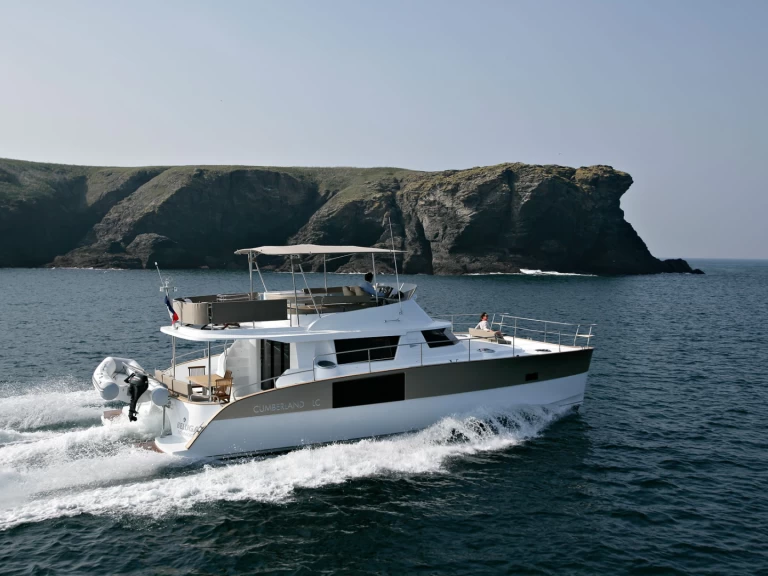 Alquiler de Catamarán, con o sin patrón Fountaine Pajot Lagos