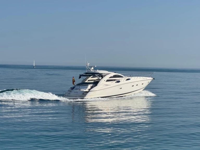 Alquiler de Sunseeker Portofino 53 en Dénia